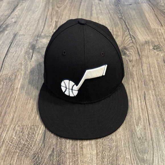 New Era Other - New Era Utah Jazz Black NBA Hat White Embroidered Logo 59FIFTY Flex Fit Size 7